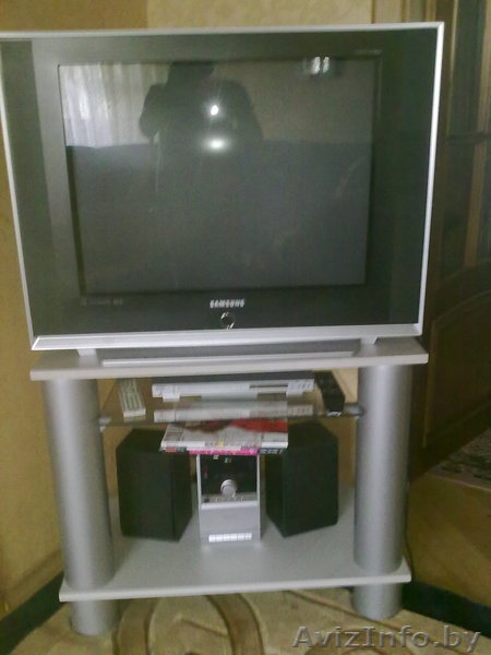 Продам телевизор SAMSUNG черный с тумбой - Изображение #1, Объявление #744174