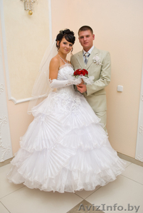 Очень красивое и оригинальное свадебное платье - Изображение #2, Объявление #271776