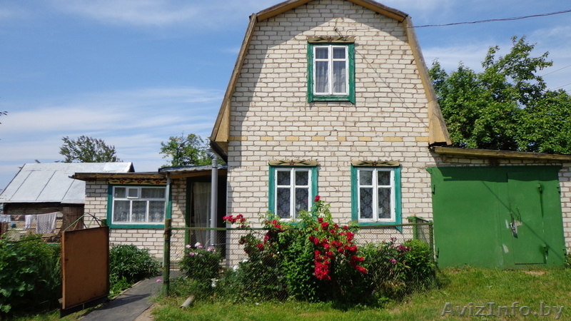 Продам кирпичный дом с участком - Изображение #1, Объявление #940014