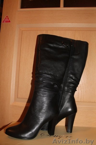 продам новые красивые женские сапоги из натуральной кожи, чёрные - Изображение #1, Объявление #1193795